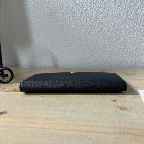 Tory Burch Robinson Slim Wallet Black - Picture 5 of 5